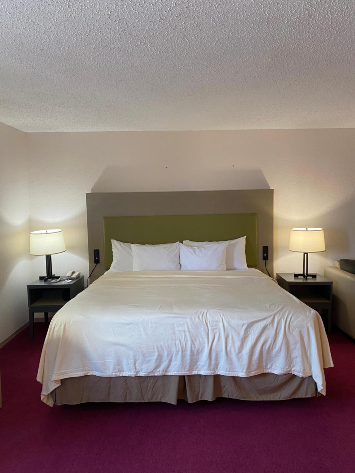 Pictured Rocks Inn And Suites ミューニシング エクステリア 写真