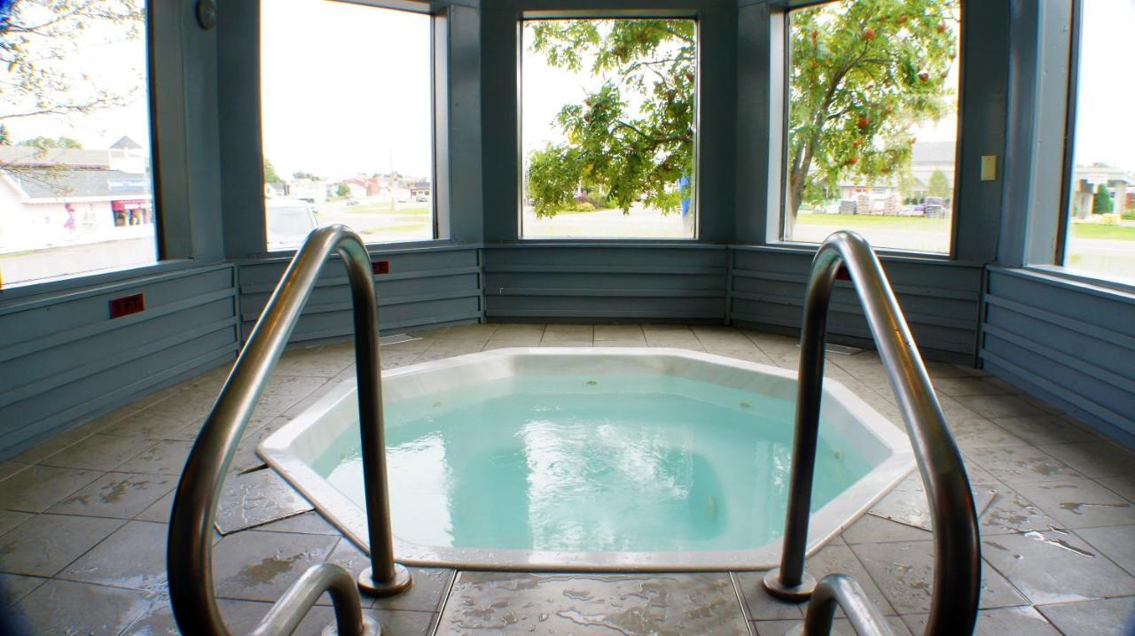 Pictured Rocks Inn And Suites ミューニシング エクステリア 写真