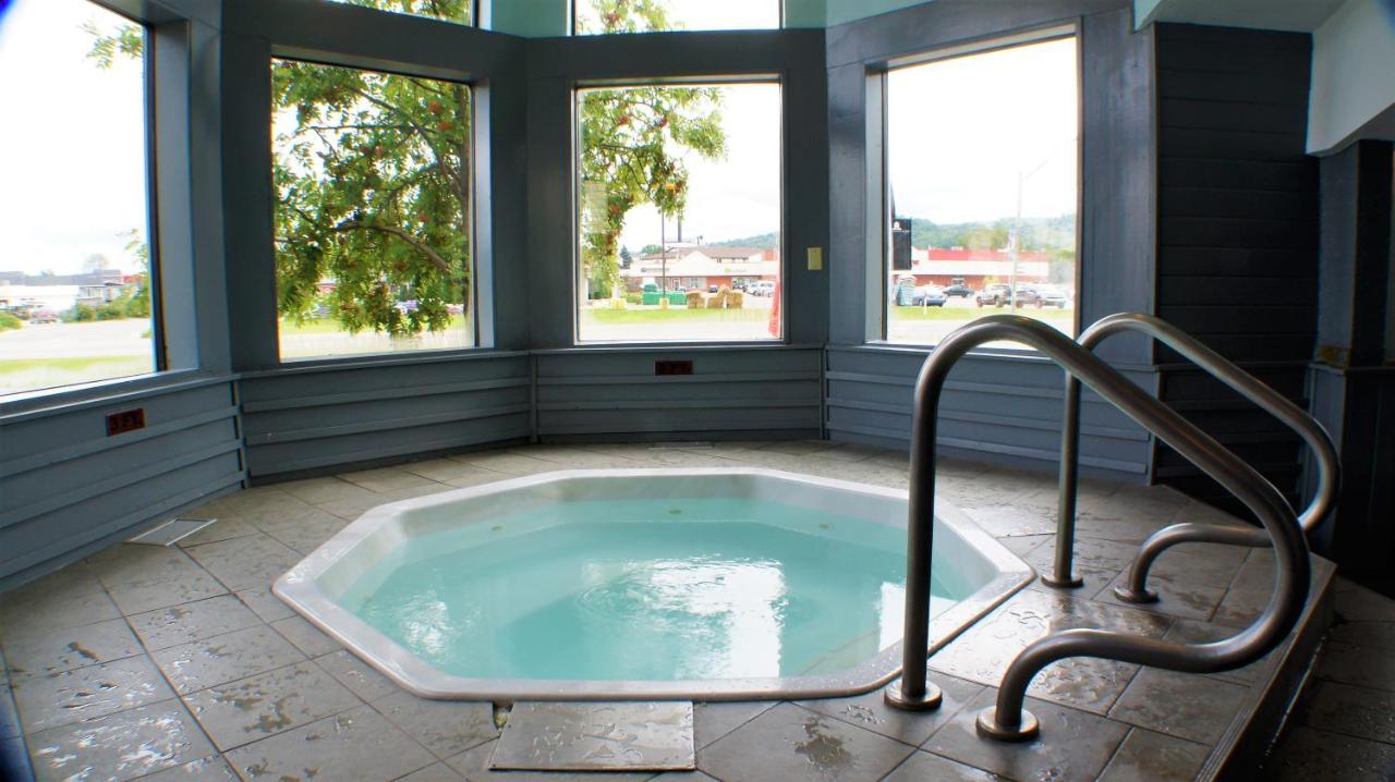 Pictured Rocks Inn And Suites ミューニシング エクステリア 写真